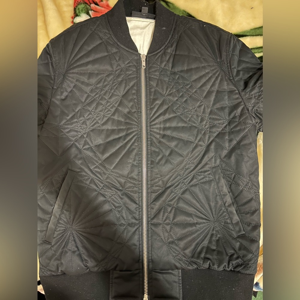 Black Scale Shapes Jacket size Medium blvck scvle